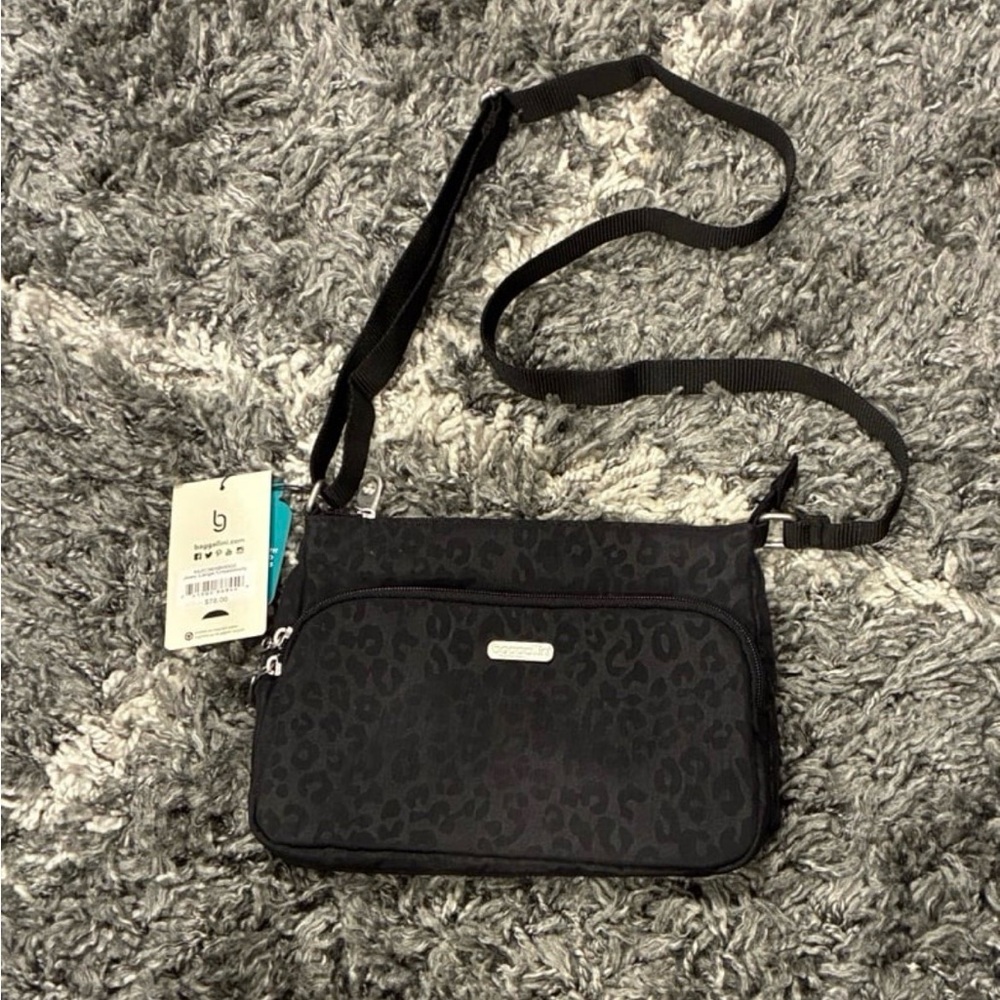 Baggallini Black Leopard Crossbody Bag